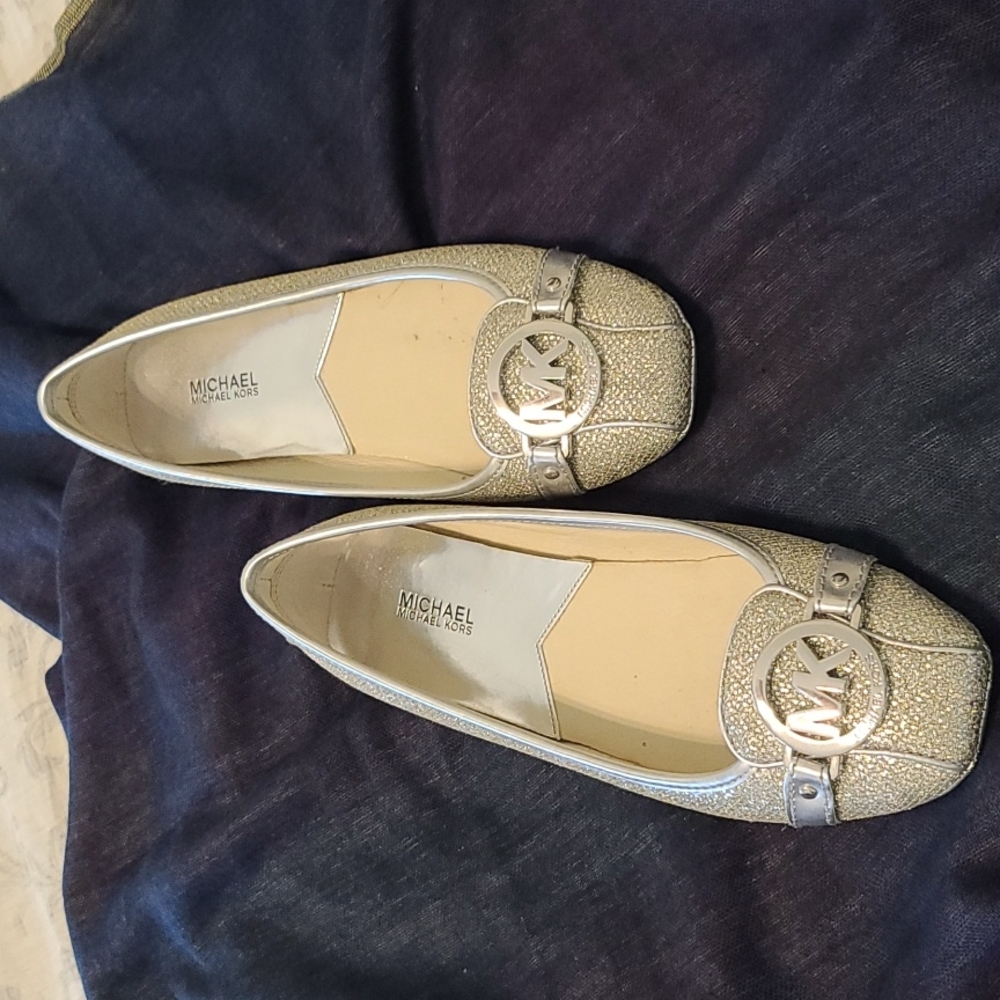 Women shoes
